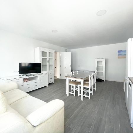 Nuevo Azorin E Apartment Conil De La Frontera Luaran gambar