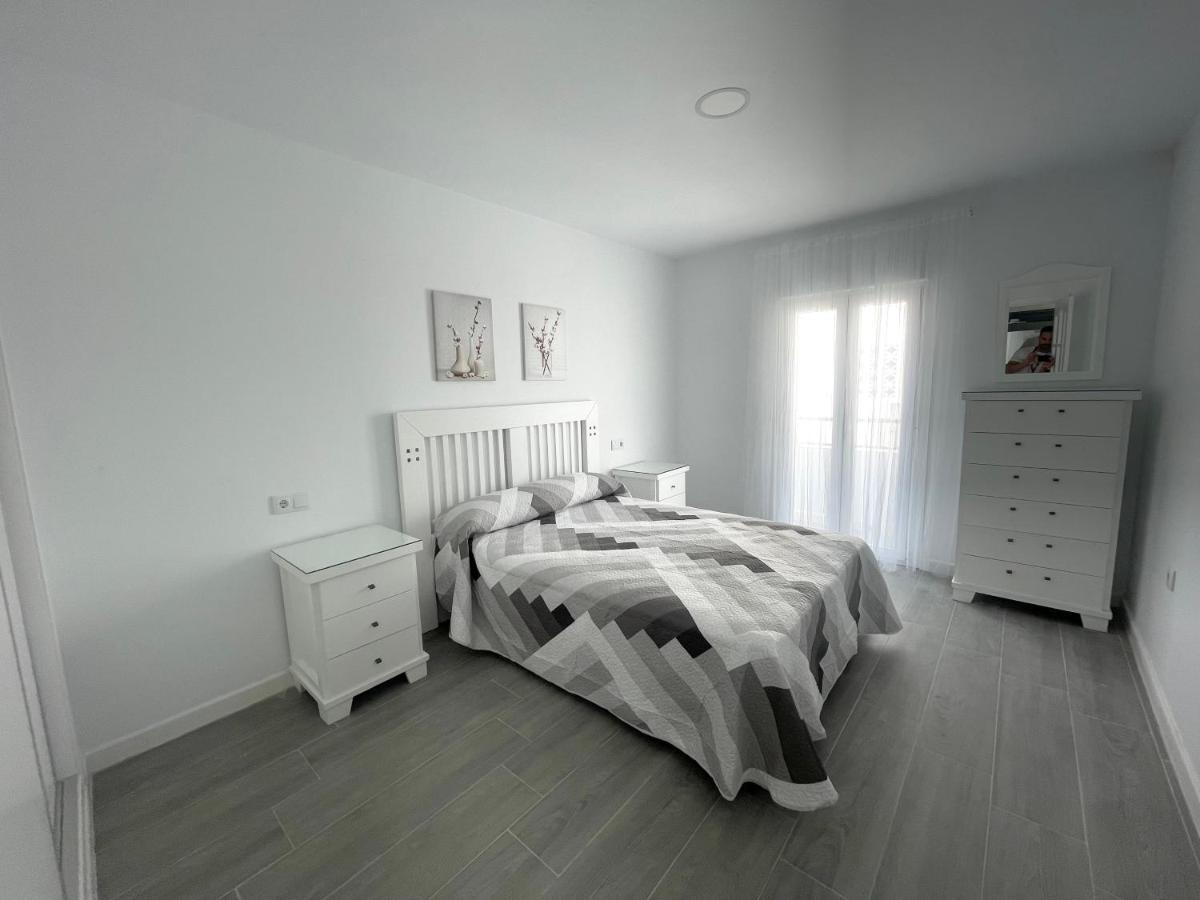 Nuevo Azorin E Apartment Conil De La Frontera Luaran gambar